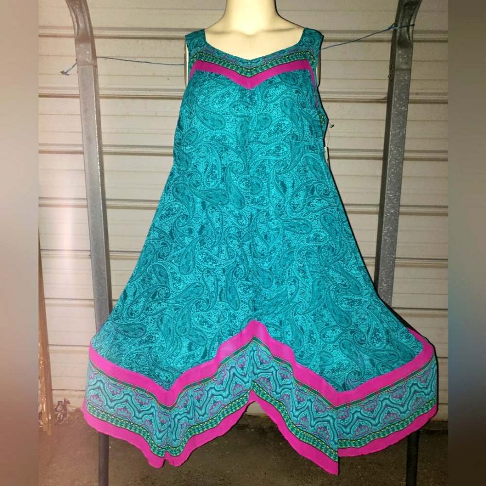 Beautiful Dress Plus Size 1X petite Catherines new blue summer Paisely Print